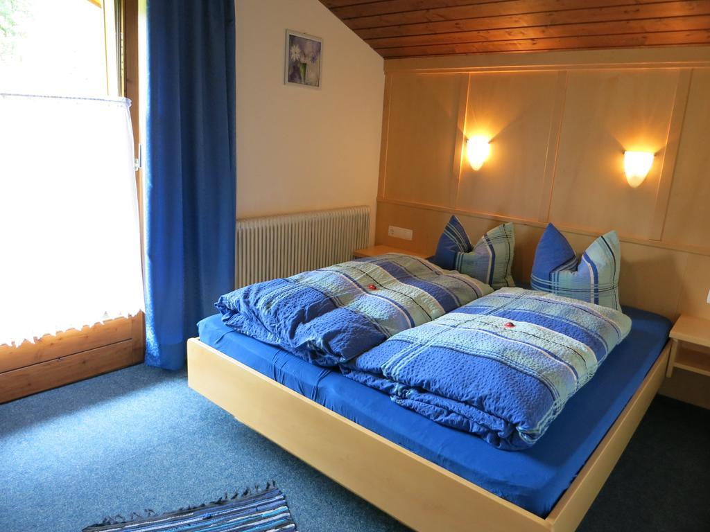 Ferienwohnungen Marchanger Niederau Ruang foto